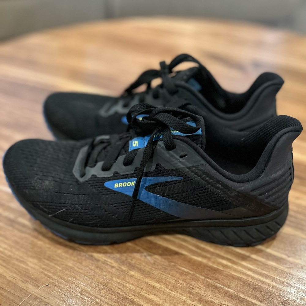 Brooks Anthem 5